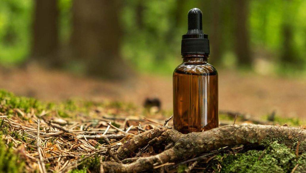 Use a Cannabis Tincture